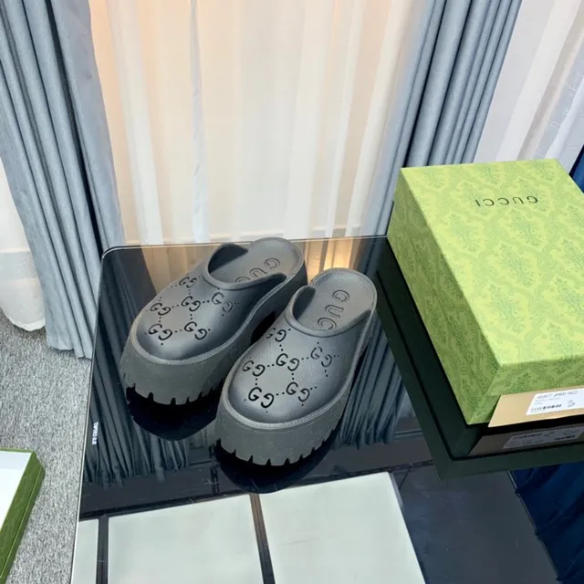 Gucci Screener Dark Gray Logo-Perforated Platform Slippers 8