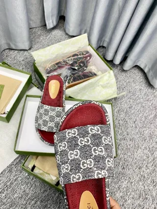 Gucci Screener Gray GG Monogram Red Footbed Slippers 5