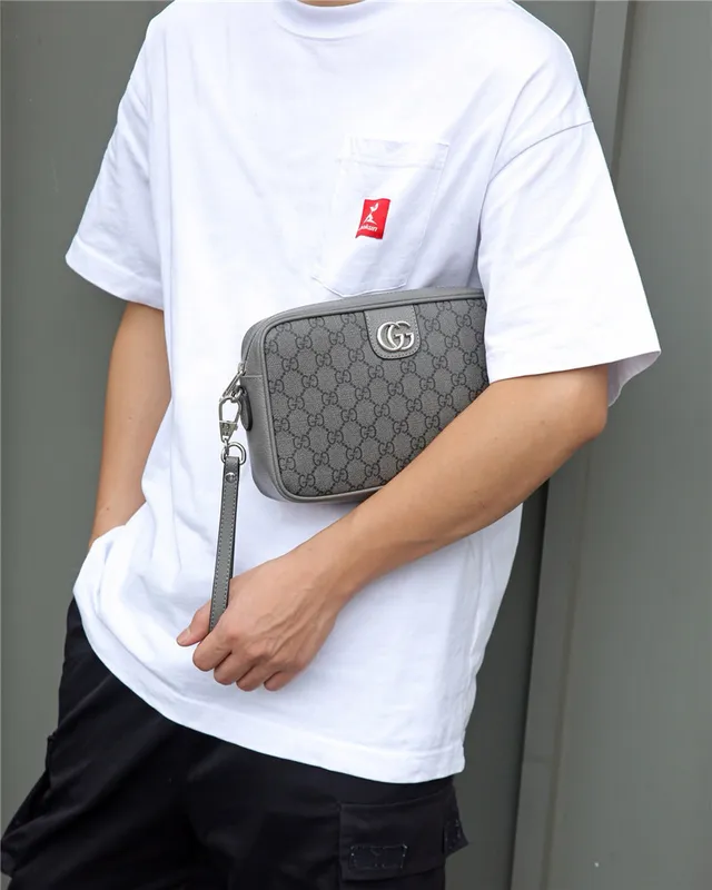 Gucci Screener Gris GG Supreme Canvas Sac messenger 17