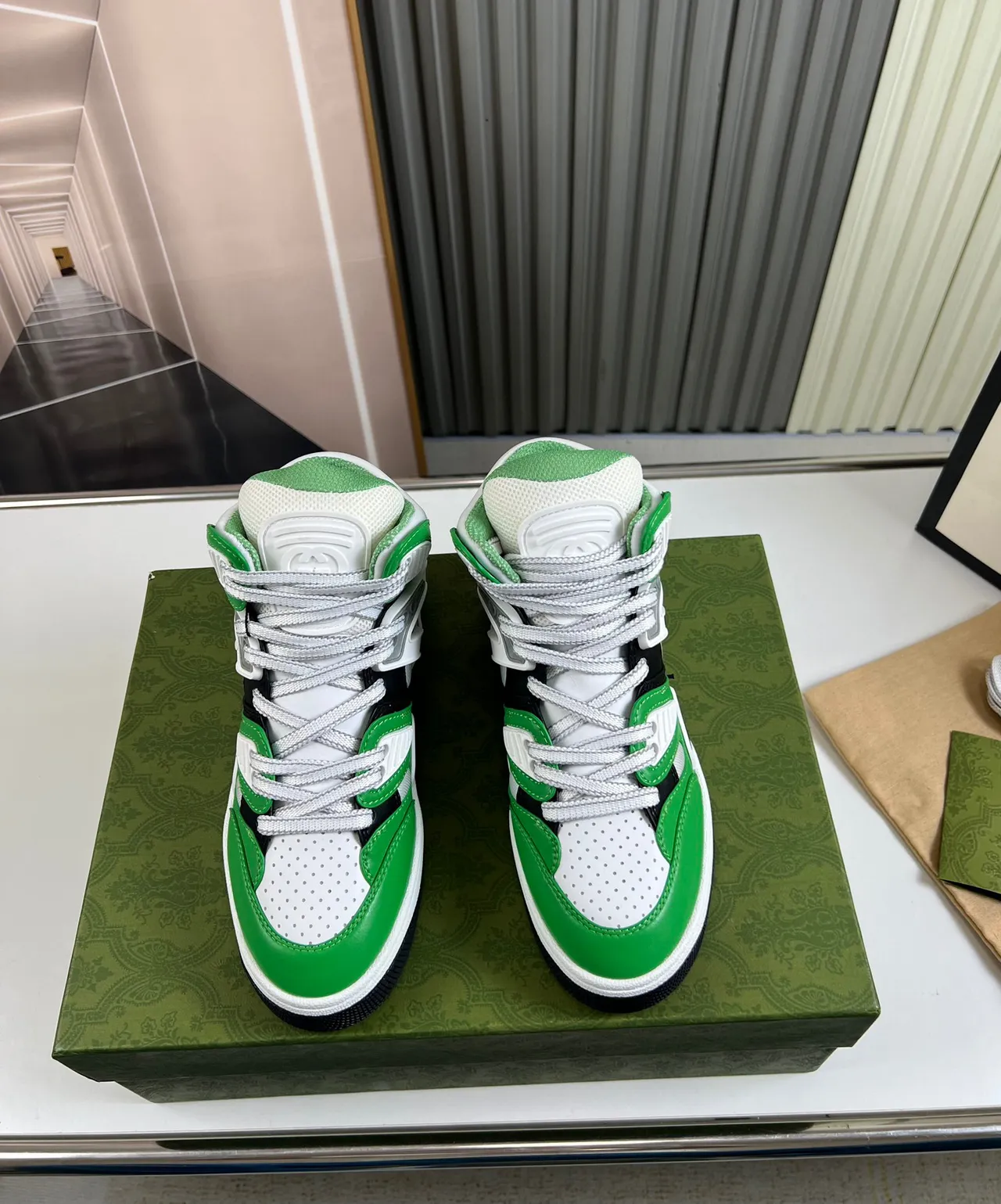 Gucci Screener Green White Black Lifestyle Sneakers 9