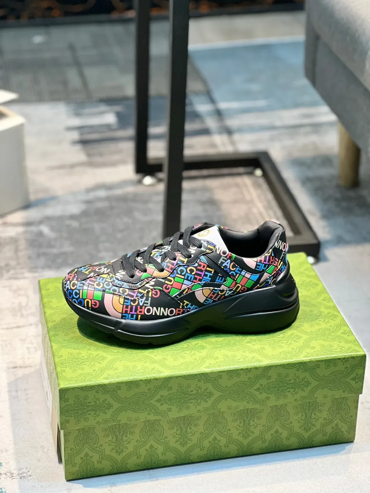 Gucci Screener Multicolor Logomania Lifestyle Sneakers 1