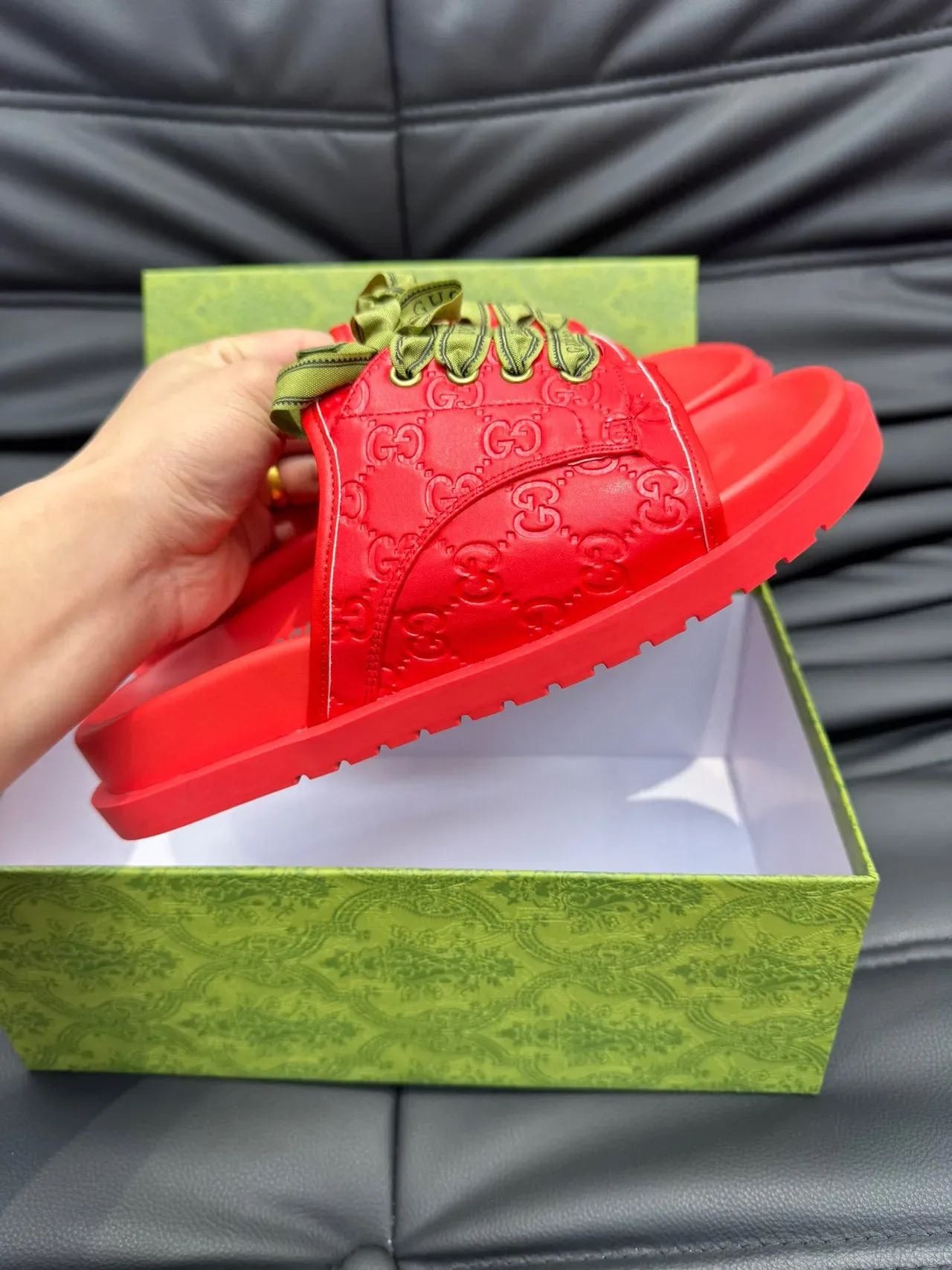Gucci Screener Rouge Vert GG Monogram Embossed Leather Olive Ribbon Laces Pantoufles 6