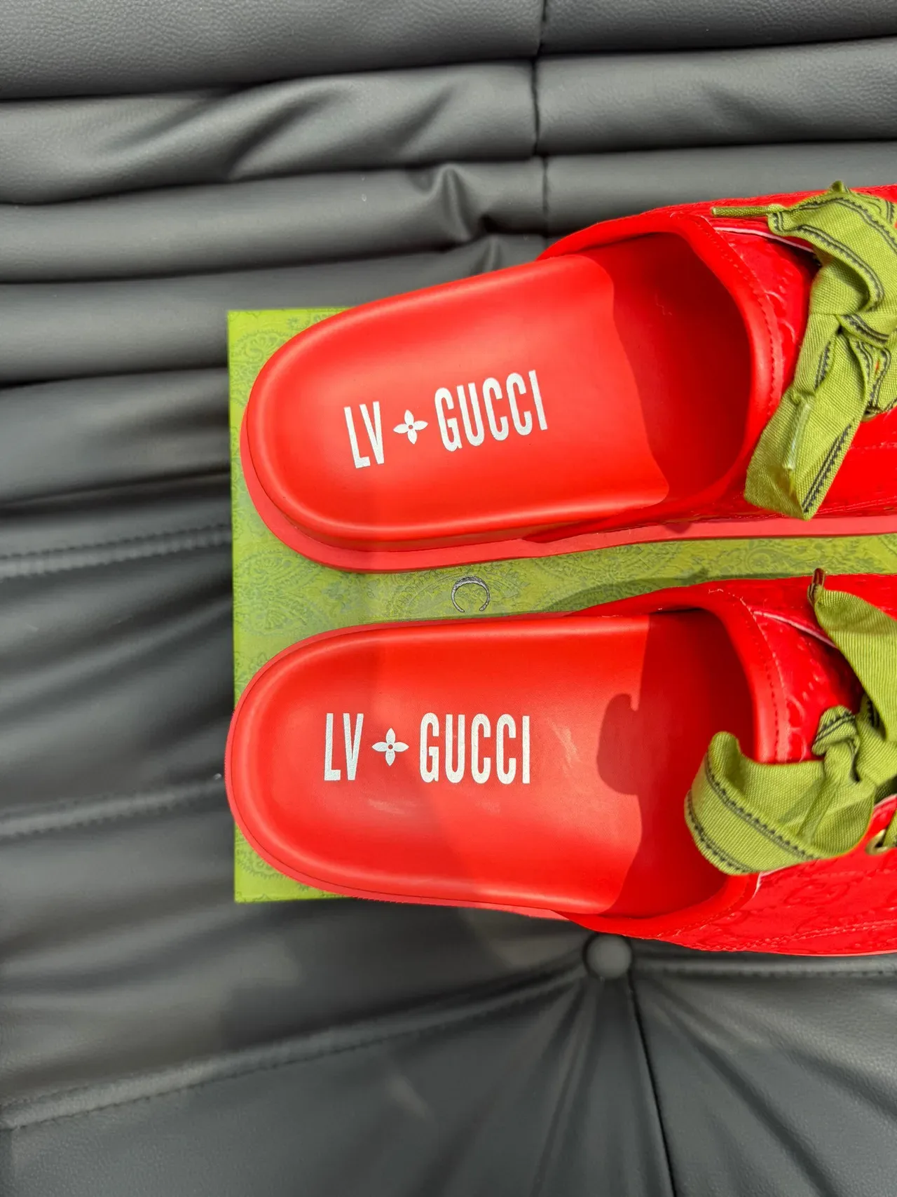 Gucci Screener Rouge Vert GG Monogram Embossed Leather Olive Ribbon Laces Pantoufles 8