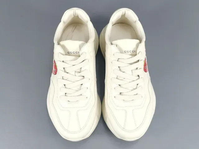 Gucci Screener Strawberry Graphic Off-White Lifestyle Sneakers 18