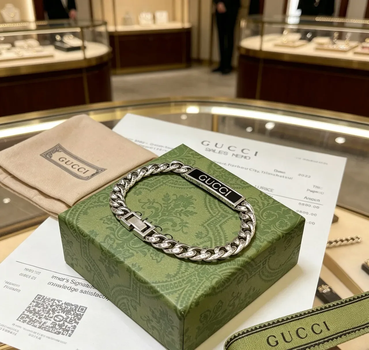 Gucci Silver Black Chunky Curb Chain Enamel Plaque Bracelet 6