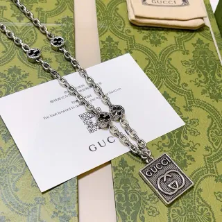 Gucci Collier Chaîne Argent Noire Oxydée avec Accents de Pierres