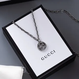Gucci 银黑扭曲 Curb-Link Chain 互扣 Double-G 吊坠项链