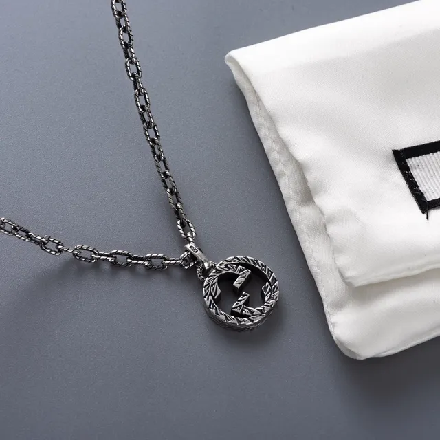 Gucci Silver Black Twisted Curb-Link Chain Interlocking Double-G Pendant Necklace 9