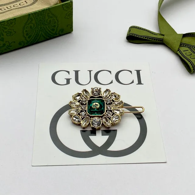 Broche Gucci Prata e Dourado Floral Cristal Cluster Interlocking G Centerpiece 3