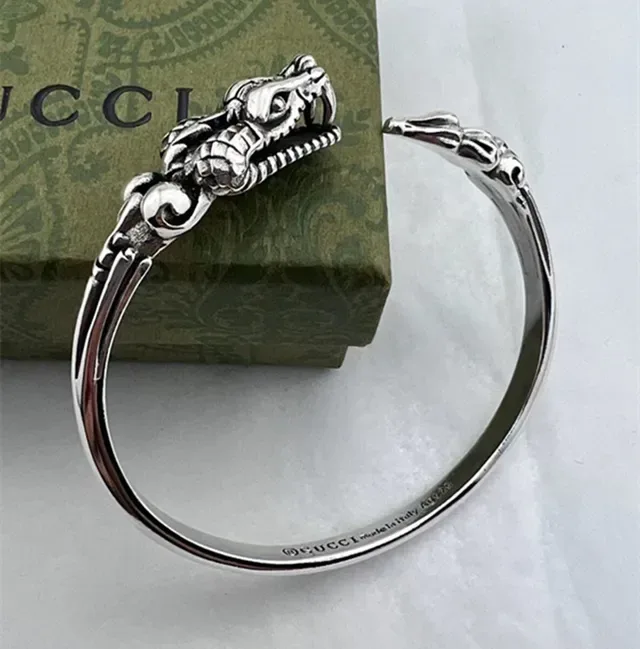 Gucci Silver Green Dragon-Head Terminal Open Cuff Bracelet 4