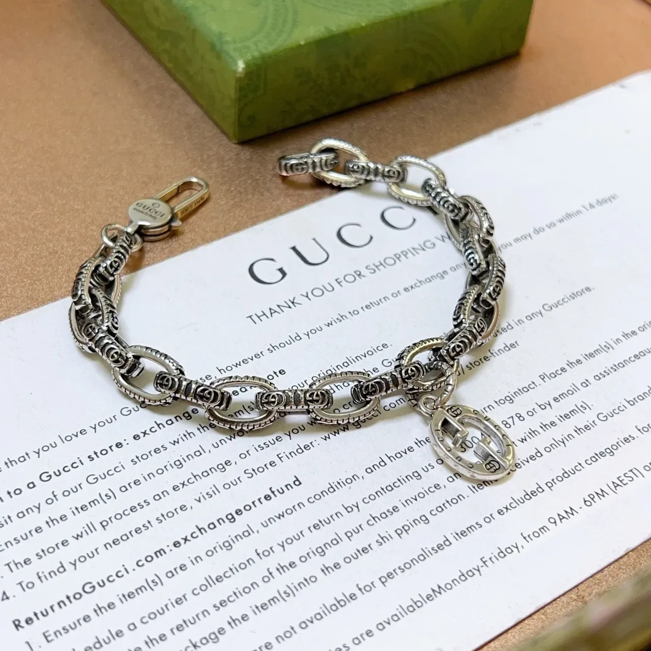 Gucci Silver Ornate Chain Links Interlocking G Pendant Bracelet 3