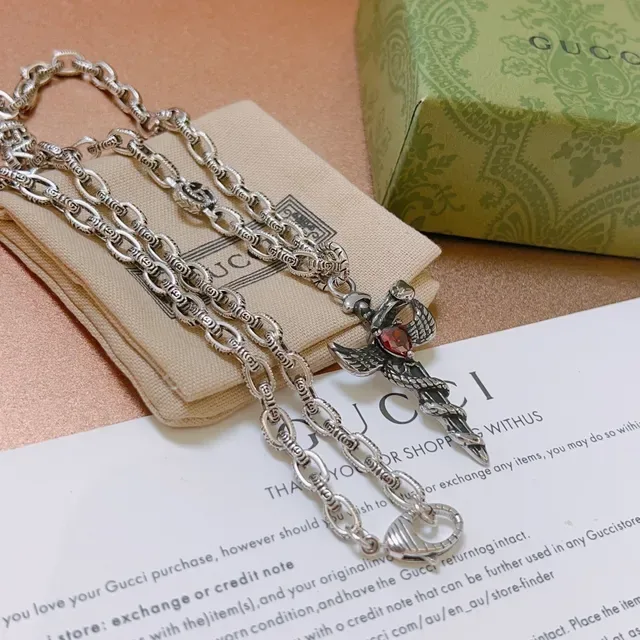 Gucci Silver Red Chain Link Winged Dagger Pendant Necklace 3