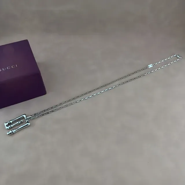 Gucci Silver-Tone Rectangular Pendant Necklace 6