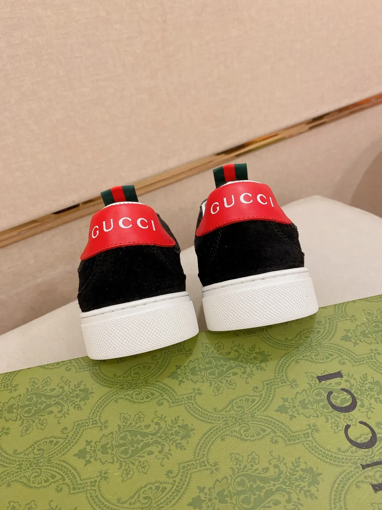 Gucci Tennis 1977 Black Red Green Web Lifestyle Sneakers 8