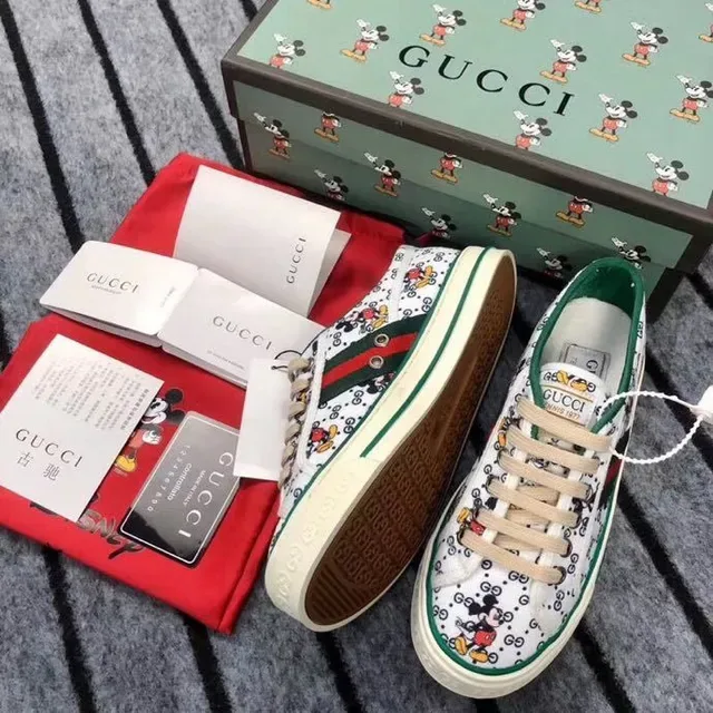 Gucci Tennis 1977 Mickey Mouse Print White Green Red Lifestyle Sneakers 7