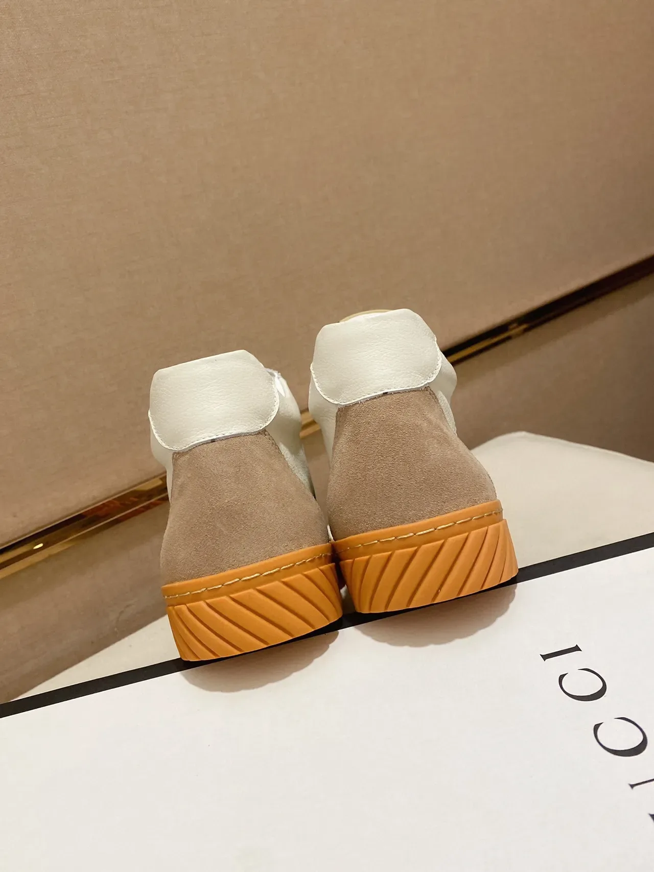 Gucci Tennis 1977 Blancs Beiges Verts Rouges Web Sneakers Lifestyle 4