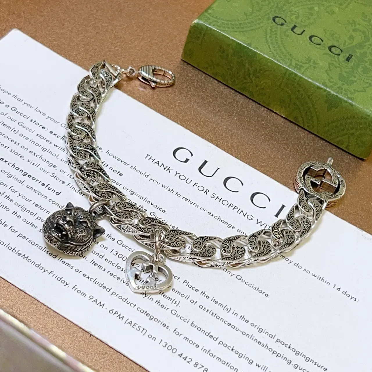 Gucci Tiger and Interlocking G Heart Charm Bracelet 6