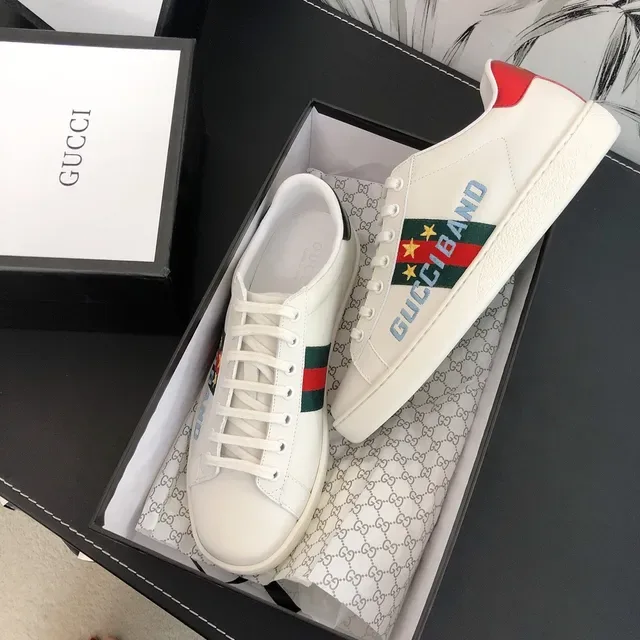 Gucci White Green Leather Low-Top Embroidered Branding Lifestyle Sneakers 5