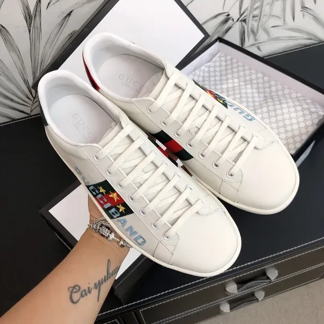 Gucci White Green Leather Low-Top Embroidered Branding Lifestyle Sneakers 6