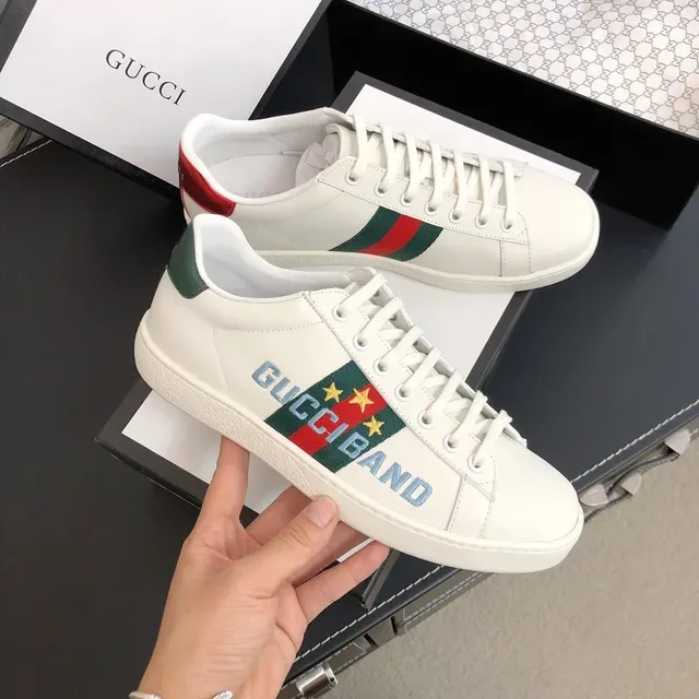 Gucci White Green Leather Low-Top Embroidered Branding Lifestyle Sneakers 7