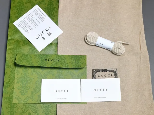 Gucci White Pink Chunky Platform Sole Smooth Leather Upper Lifestyle Sneakers 8