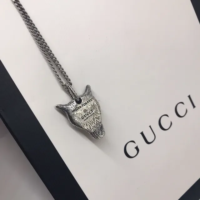 Gucci Wolf Head Pendant Silver Necklace 7