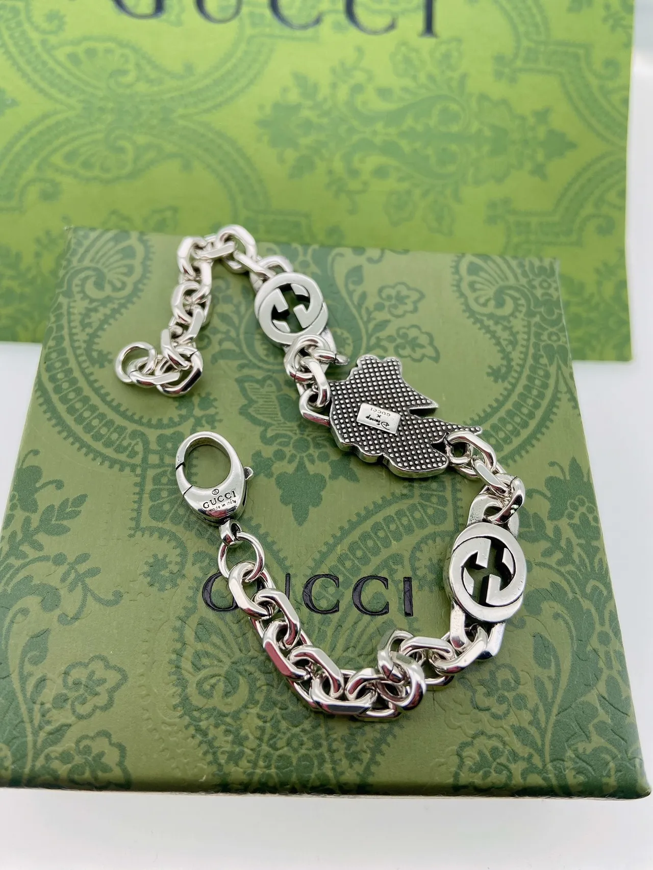 Gucci x Disney Donald Duck Enamel Chain Bracelet 3