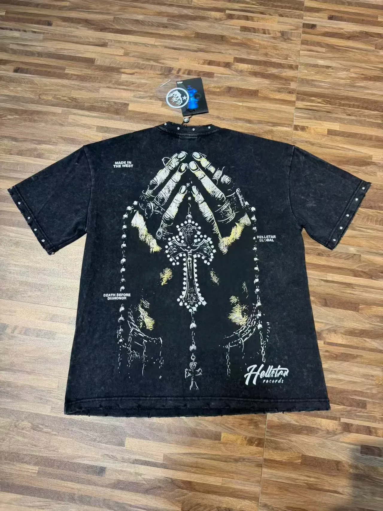 Hellstar Graphic Print Distressed Black Studded T-Shirt 3