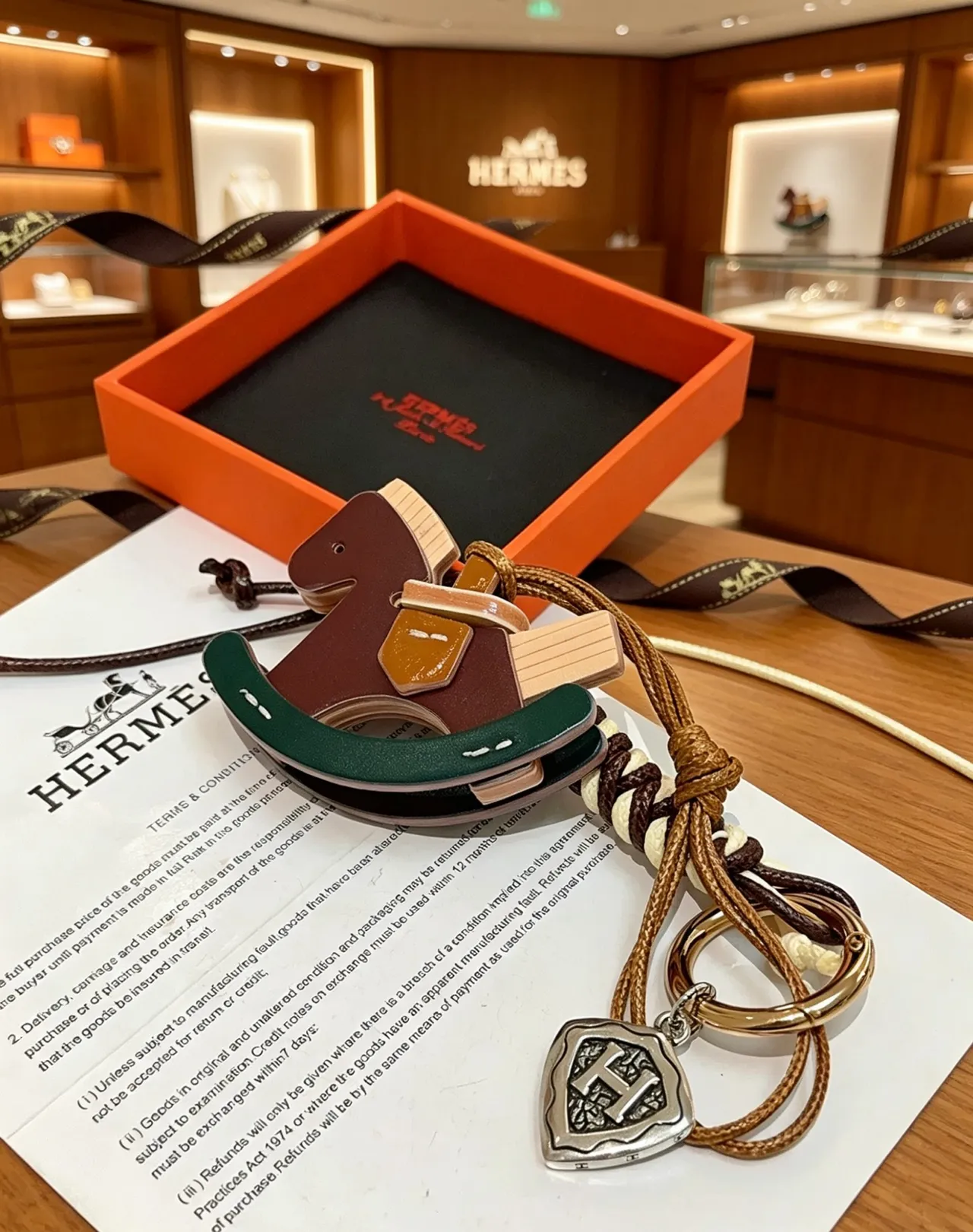 Hermès Birkin Orange Pebbled Leather Top-Handle Boston Bag 3