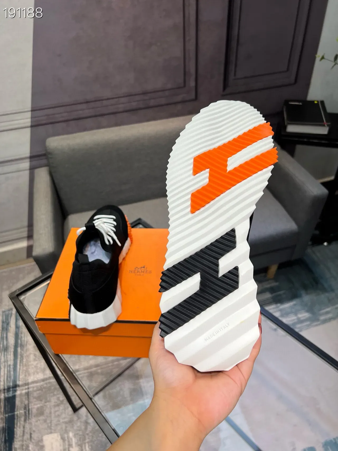 Hermès কালো সাদা নিট-সুয়েড হাইব্রিড উপর সক-ফিট কলার স্নিকার 3
