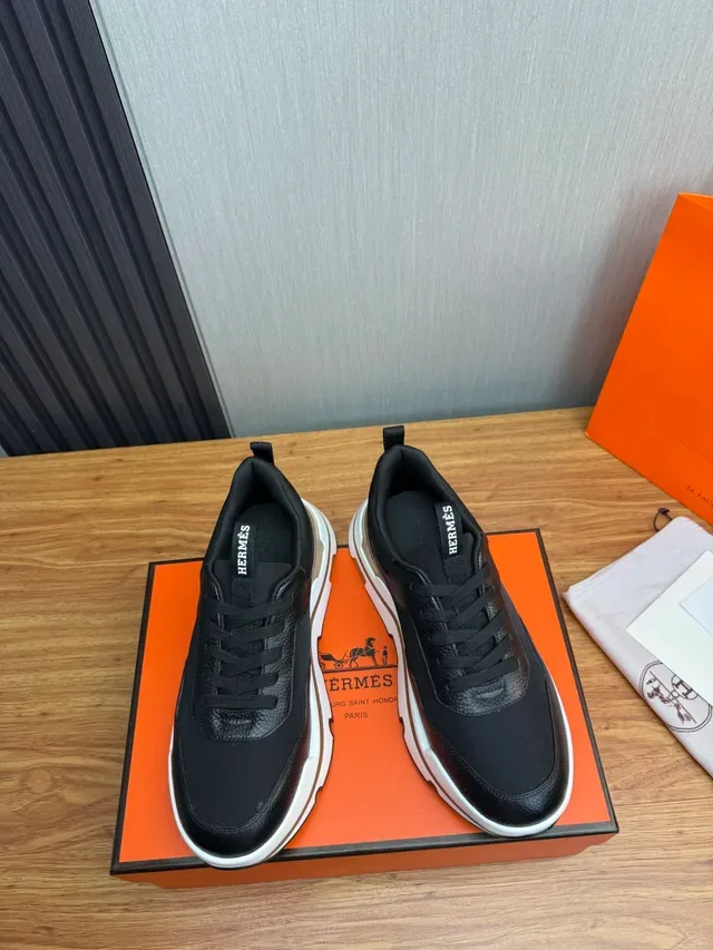 Hermès Black White Textile And Pebbled Leather Upper Layered Tan Sole Sneakers 4