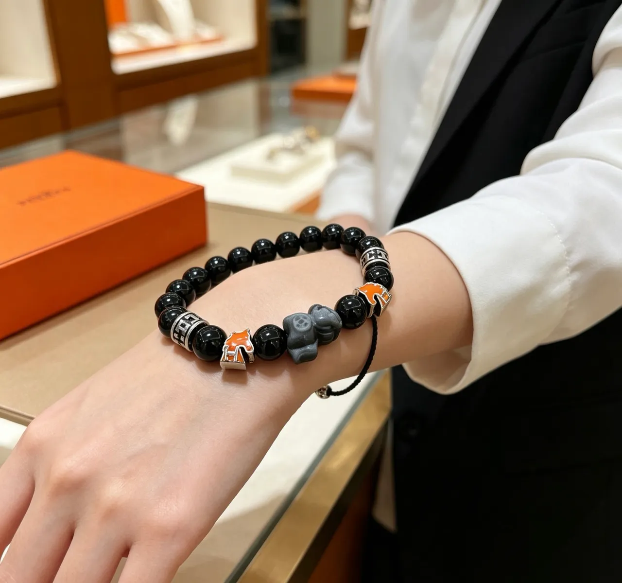 Hermès Éléphant Black Bead and Orange Enamel Elephant Charm Bracelet 3