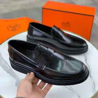 Hermès H-Strap Loafer Mocassins de couro preto polido
