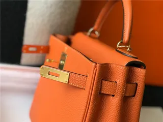 Hermès Kelly Brown Beige Structured Top-Handle Pebbled Leather Tote Bag 18