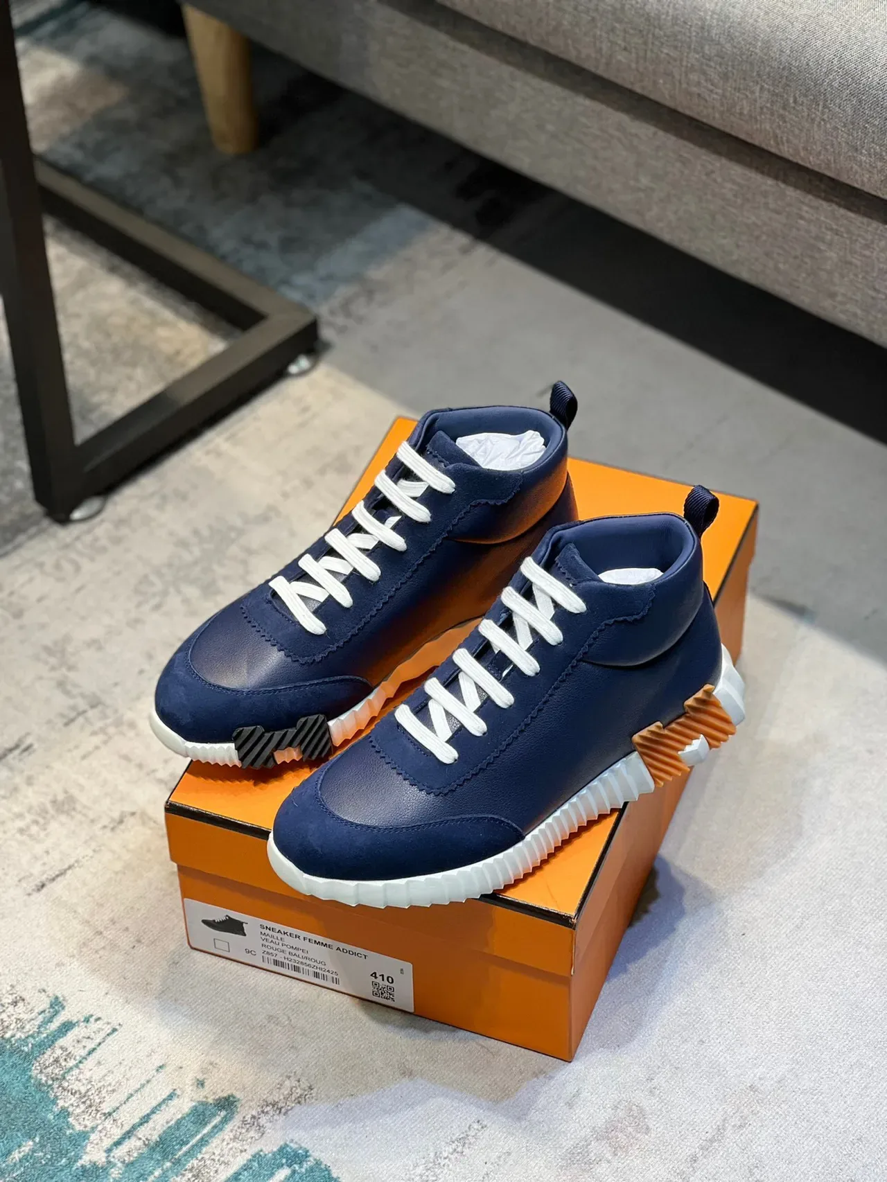 Hermès Navy Orange Tênis Lifestyle de Couro Superior Bico Alto 7