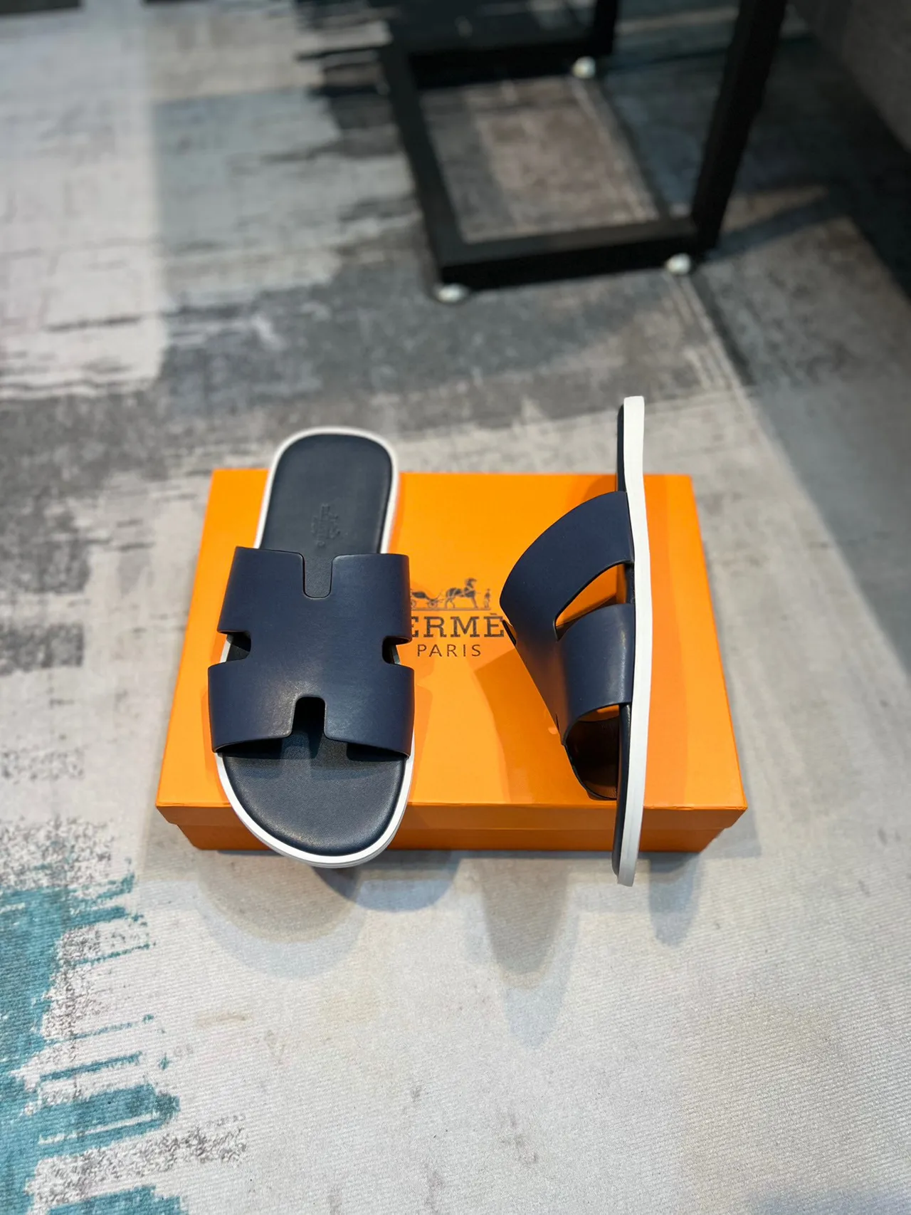 Hermès Navy White H-Shaped Strap Matte Upper Slippers 7