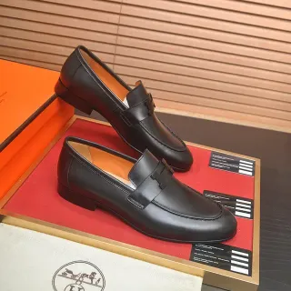 Hermès Oran Loafers de Cuero Negro con Hebilla H
