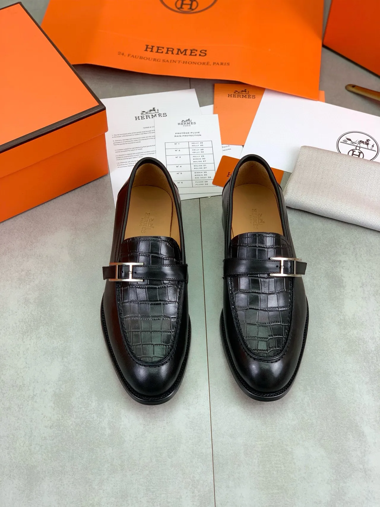 Hermès Oran Loafer Black Crocodile-Embossed Leather Loafers 2