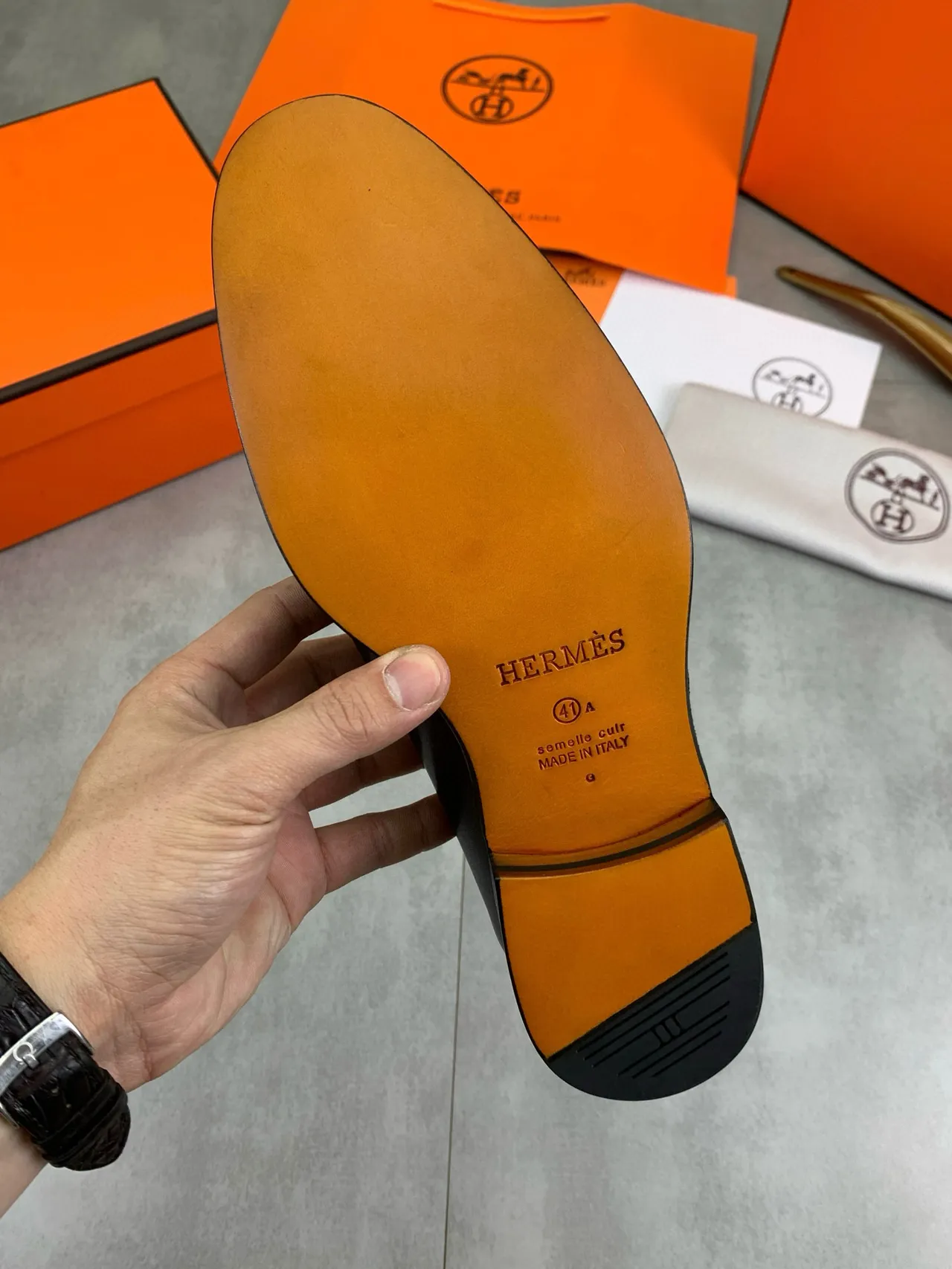 Hermès Oran Loafer Black Crocodile-Embossed Leather Loafers 4