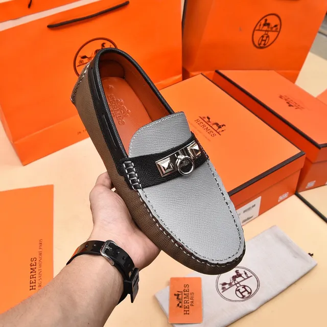 Hermès Oran Loafer Gray and Black Leather Slip-On Loafers 5