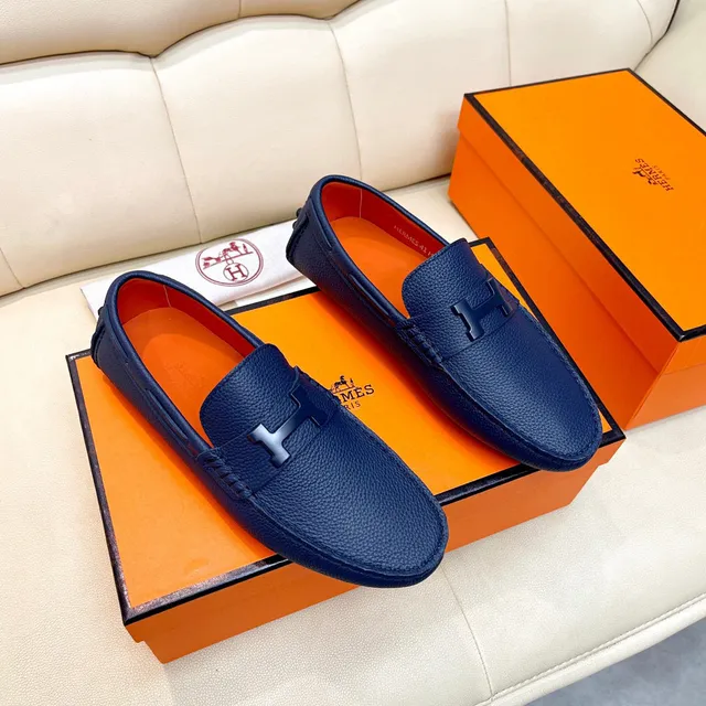 Hermès Oran Loafers de couro pebbled azul marinho com fivela H 7