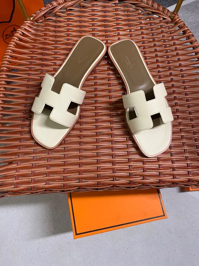 Hermès Oran Off-White H-Strap Flat Slippers 6