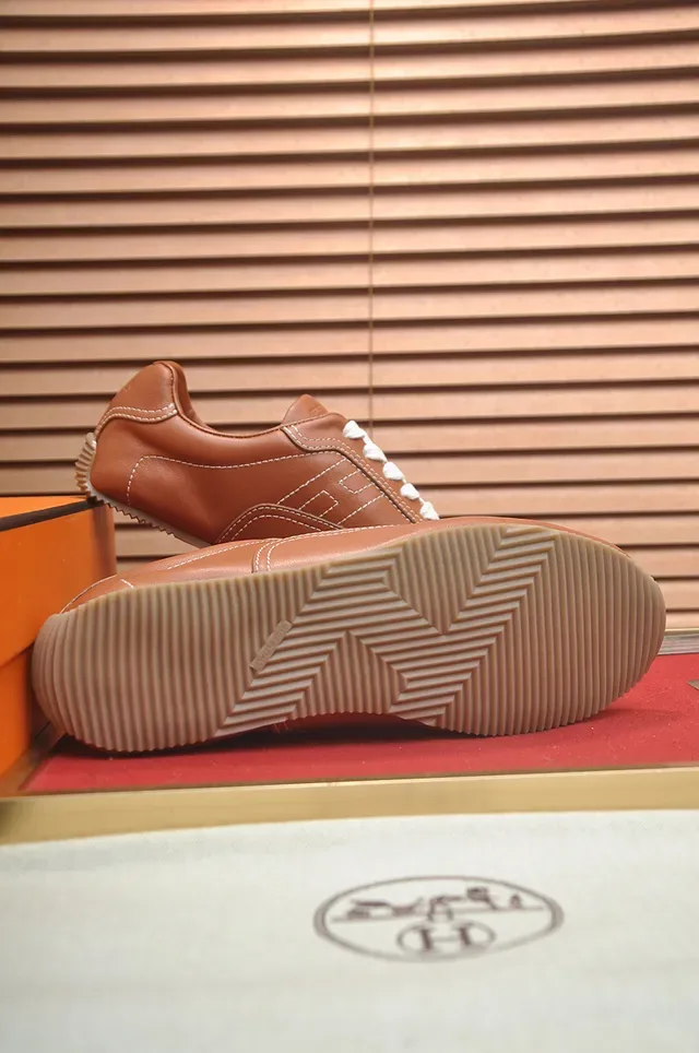 Hermès Oran Sneaker Tan Leather White Lace Lifestyle Sneaker 3