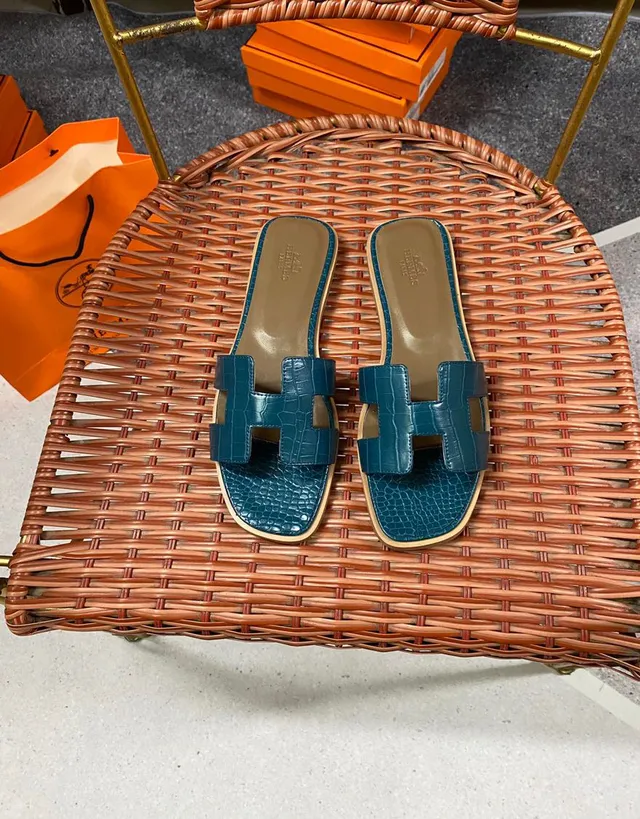 Hermès Oran Teal Croc-Embossed Leather Slippers 5