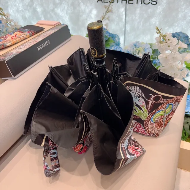 Hermès Super Silk বহুরঙী কালো চিত্রিত প্রিন্ট জ্যামিতিক লেটারিং হ্যান্ডব্যাগ 4