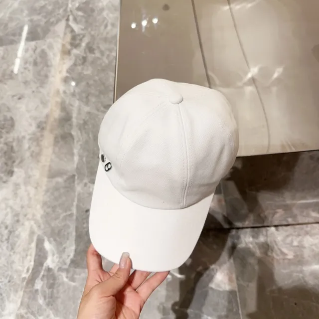 Hermès White Canvas Snap-Back Baseball Cap 4
