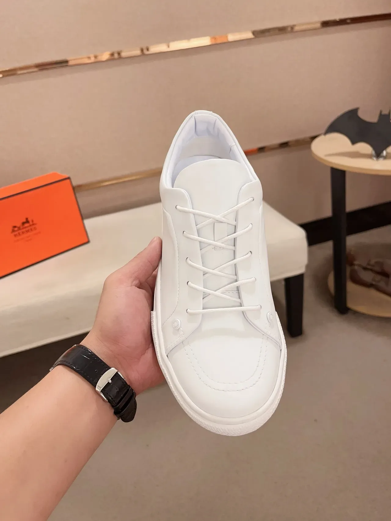 Hermès White Leather Low-Top Lifestyle Sneaker 5