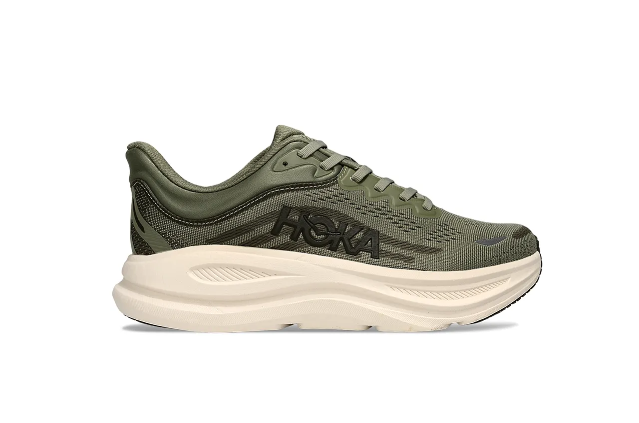 Chaussures de course Hoka avec upper en knit engineered, midsole épais avec amortissement, couleur Army Green White 2