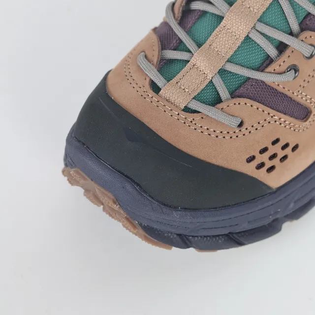 Hoka Chaussures Beige Vert Perforées daim doublées GORE-TEX 5