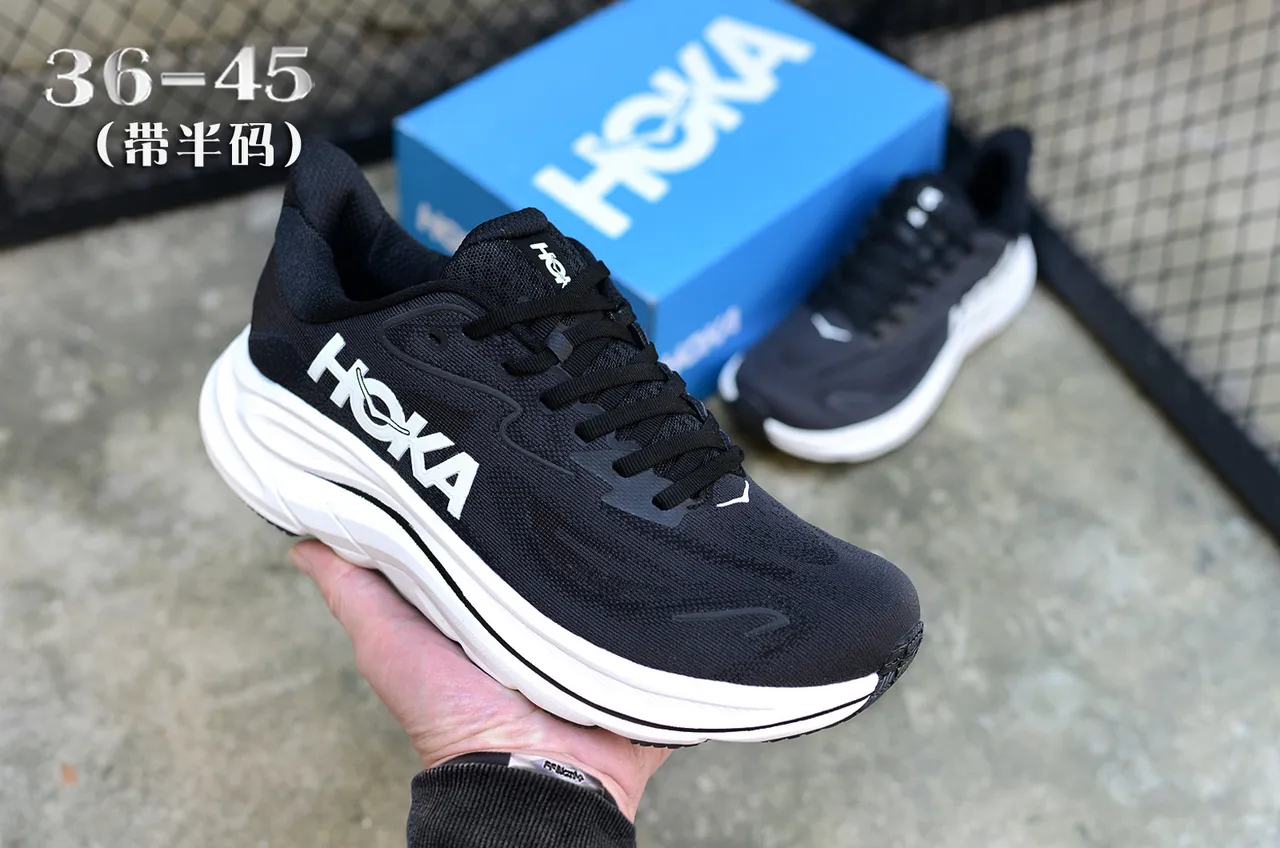 Hoka Preto Branco Superior Malha Engenhada Sola Intermediária Esculpida Tênis de Corrida 3